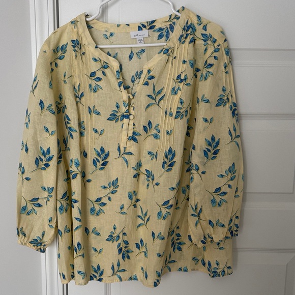 J. Jill Tops - J. Jill Yellow Floral Pintuck Tunic with Blue Leaf Print